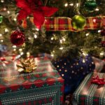 Flotte julegaver under træet